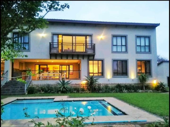Mahogany Villa Guesthouse - Solar Ballito Exteriör bild
